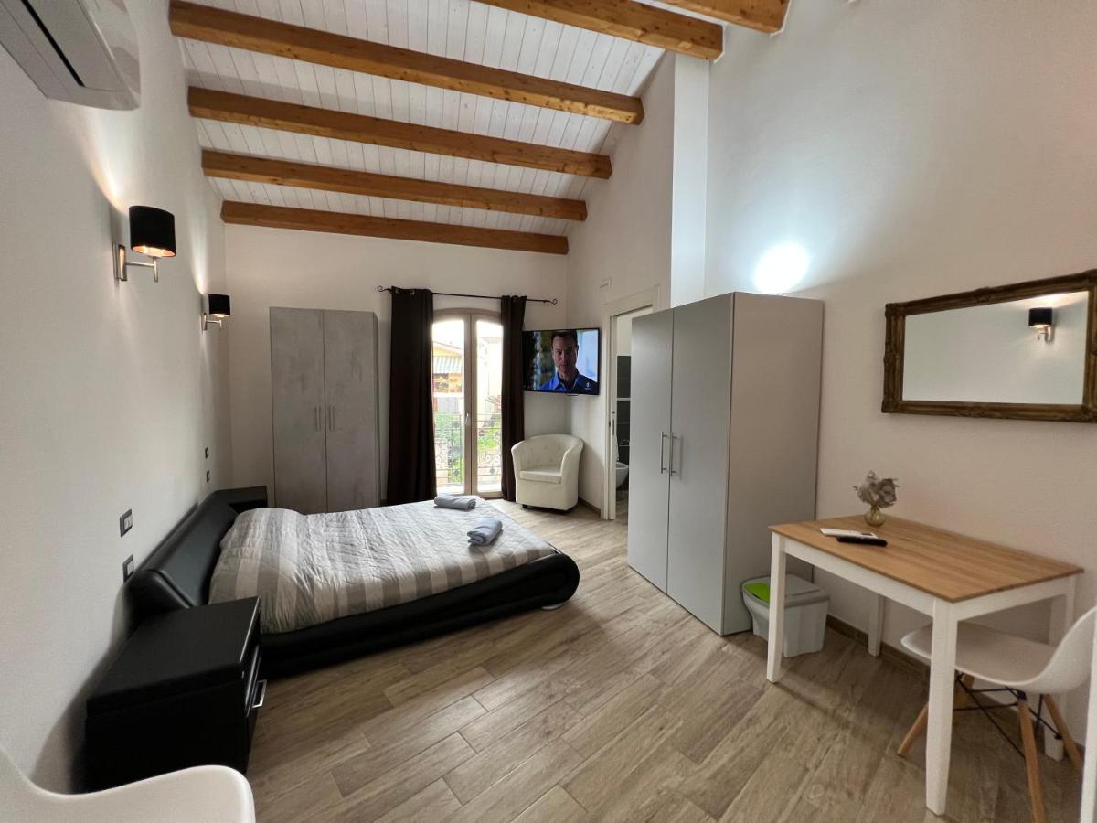 L'Angelo Bianco 2 Apartment พูลา ภายนอก รูปภาพ